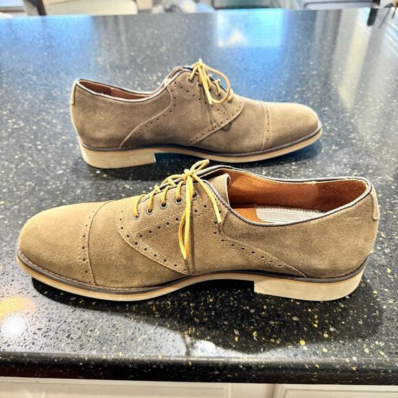 Johnston Murphy Suede Cap Toe Oxfords. Tan. Size 12.